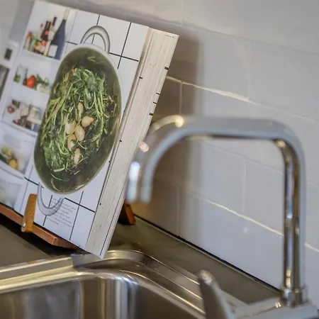 Almada 151 - 1t Oporto