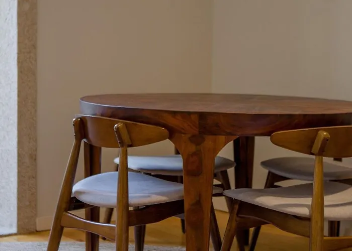 Almada 151 - 1t * Porto