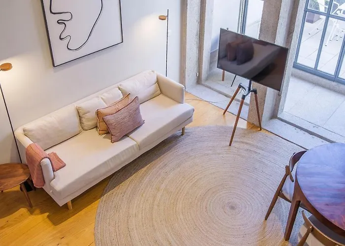 Almada 151 - 1t * Porto