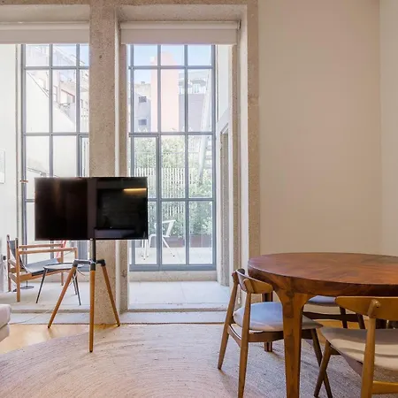 Almada 151 - 1t Apartment *